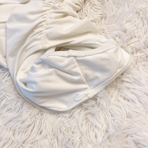 NWOT Victoria’s Secret WHITE Rouched Halter One Piece Swimsuit Resort woman M - Picture 12 of 13